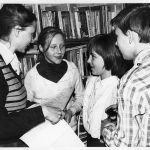 Dzieci w jednej z filii gdyńskiej biblioteki – lata 50. – 60.