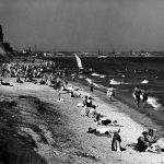 Plaża, fot. Henryk Poddębski, Gdynia 1939, źródło Biblioteka Narodowa