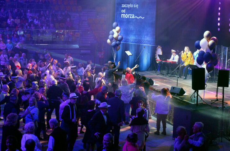 2BalUrodzinowy100LatGdyni-Halina-Wasielke-Cieślak