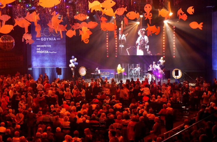 4BalUrodzinowy100LatGdyni-Halina-Wasielke-Cieślak